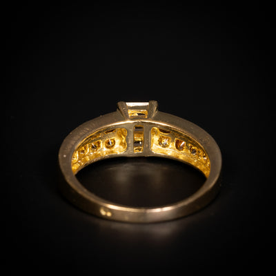 Gold ring with yellow and white diamonds - #5